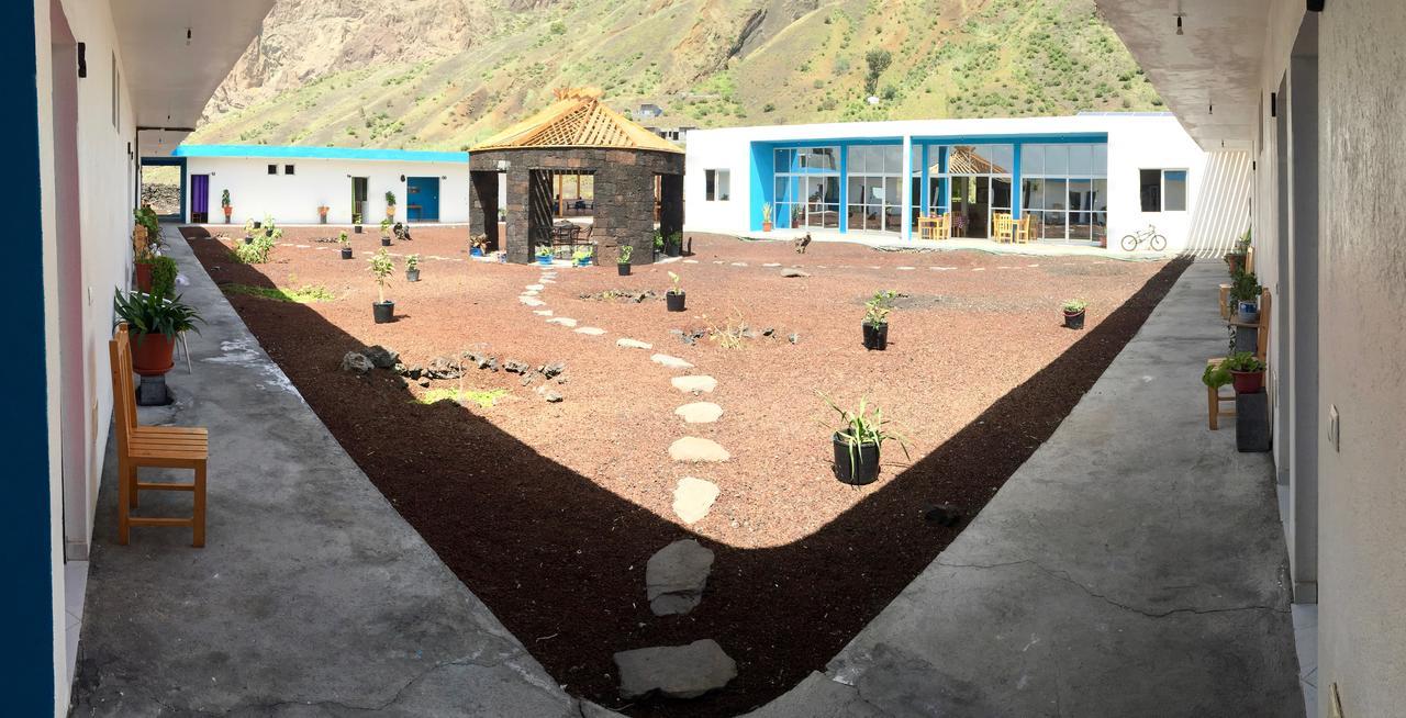 Casa Marisa 2.0 Otel Portela Dış mekan fotoğraf